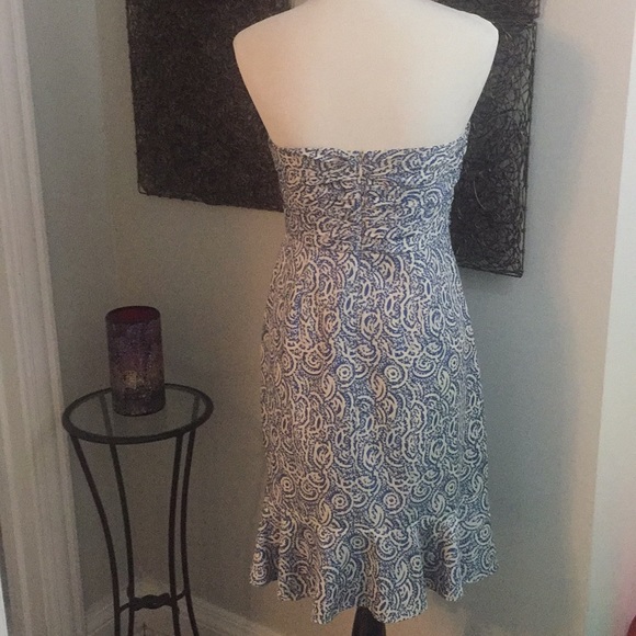 Blue & white patterned dress - Picture 3 of 6